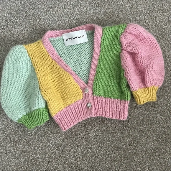 Hope Macaulay Cropped Chunky Knit Cardigan Sweater